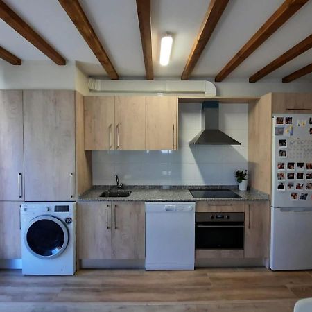 Preciosos Apartamentos A 15 Minutos De Comillas Periedo Εξωτερικό φωτογραφία