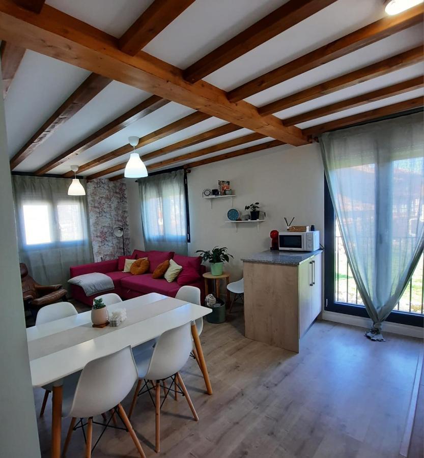 Preciosos Apartamentos A 15 Minutos De Comillas Periedo Εξωτερικό φωτογραφία